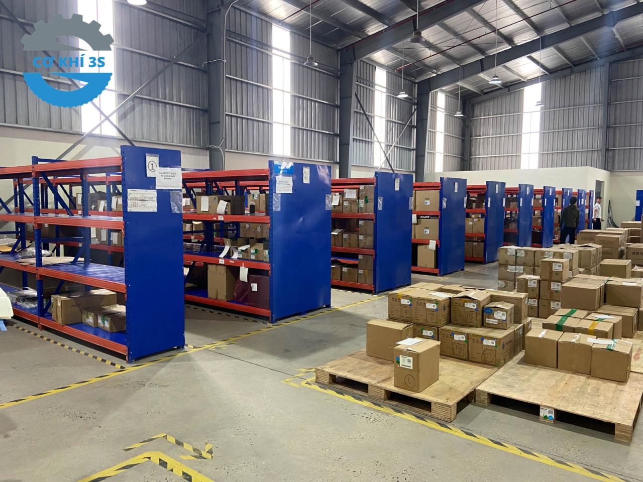 ke hang trung de thung cong ty tnhh three link technology bac ninh 1121