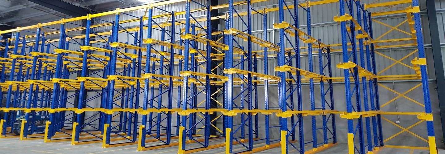 Chọn loại kệ Drive in như thế nào trong kệ kho công nghiệp 1 Doanh nghiệp nào nên sử dụng các hệ thống giá kệ Drive
