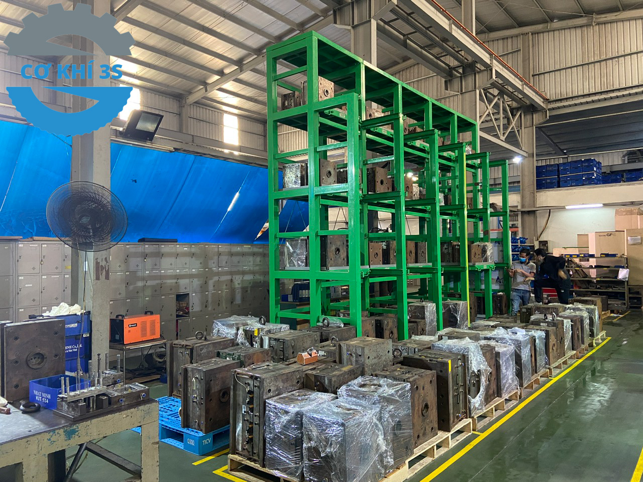 Tìm hiểu về chức năng của từng dòng kệ hạng nặng phổ biến 3 Kệ khuôn