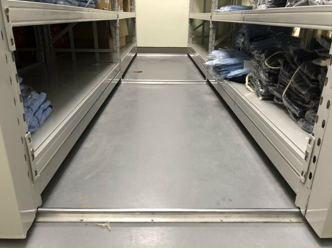 Đơn vị thi công, thiết kế Kệ di động (Mobile Rack) 4 Ưu điểm vượt trội của kệ di động