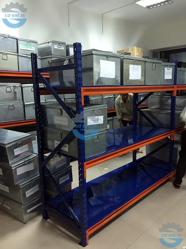 Kệ trung tải 3 tầng 300kg/tầng - để chứng từ 8 Vật tư kệ để chứng từ hạng trung 3 tầng tải 300kg/tầng