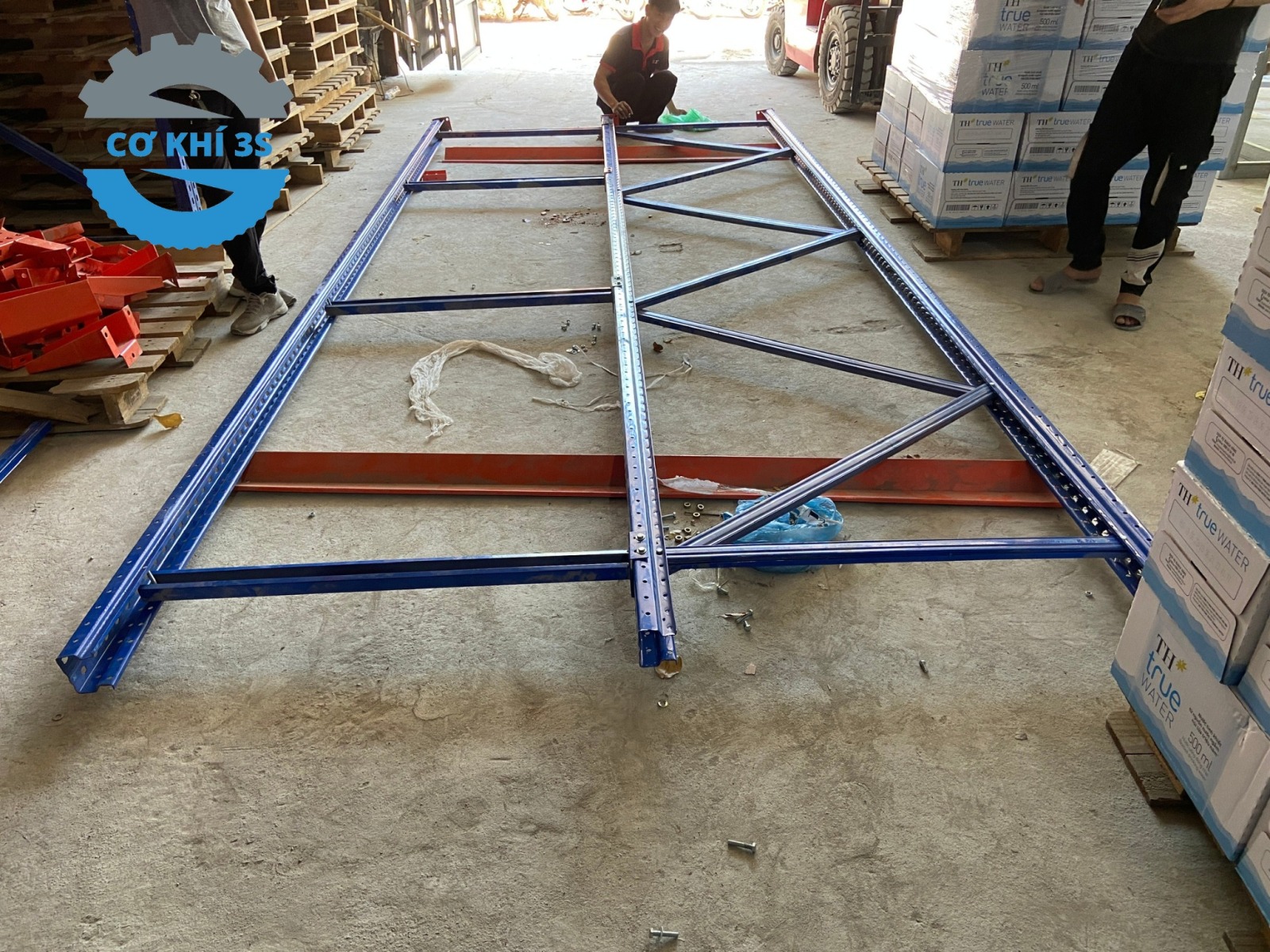 Dịch vụ tháo lắp kệ kho công nghiệp tại các tỉnh sau sát nhập 3 Tháo và lắp đặt Kệ Drivein Thru