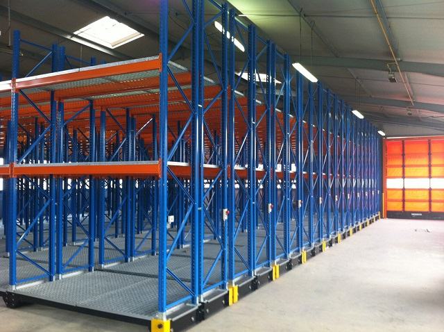 Kệ kho hàng công nghiệp là gì? có những loại nào 11 Kệ Kho Di Động (Mobile Rack) - Giải pháp thông minh cho kho