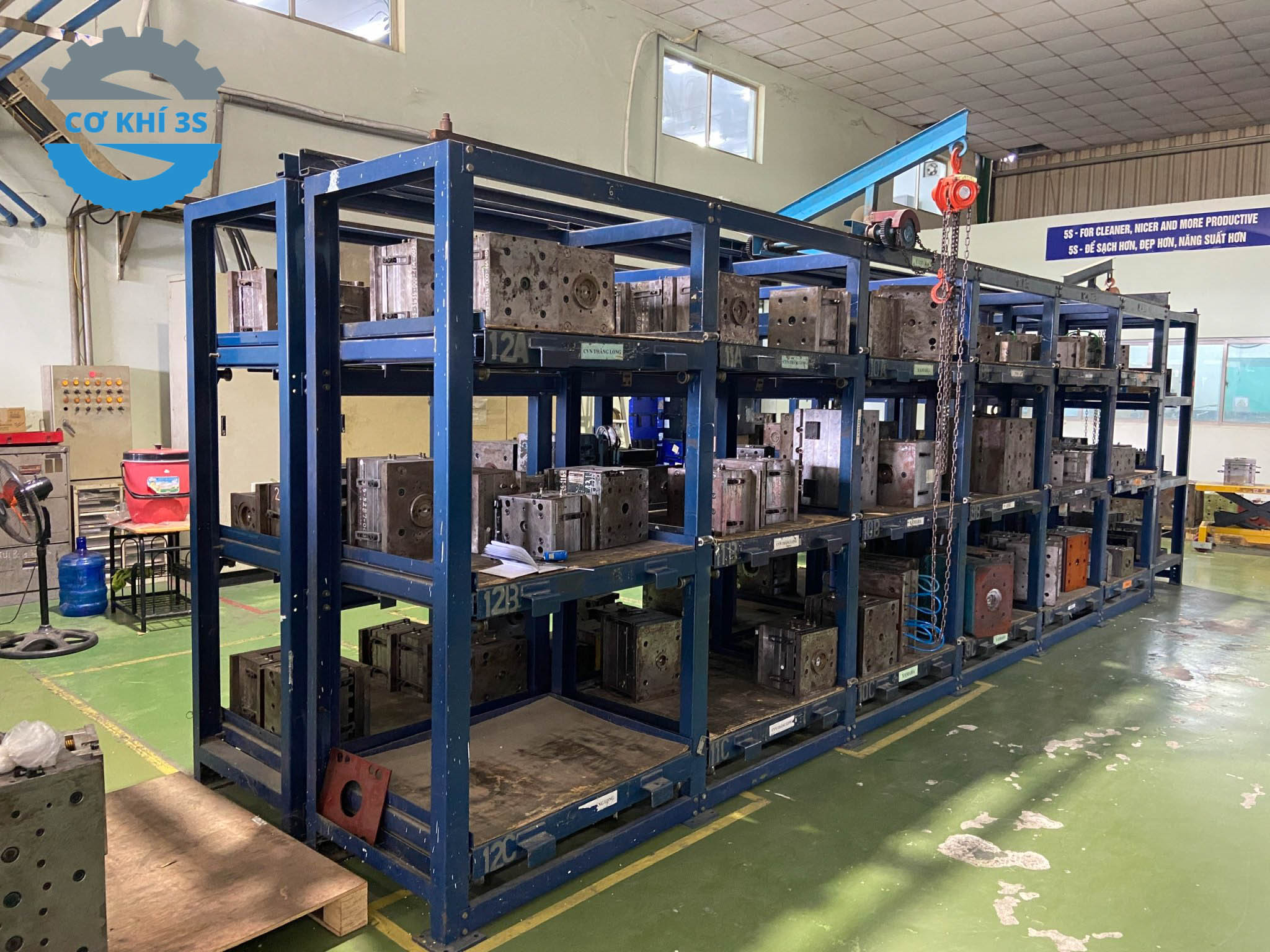 Kệ khuôn (mold rack)- kệ tải trọng nặng chuyên dụng do 3s sản xuất 3 Kệ khuôn 3S