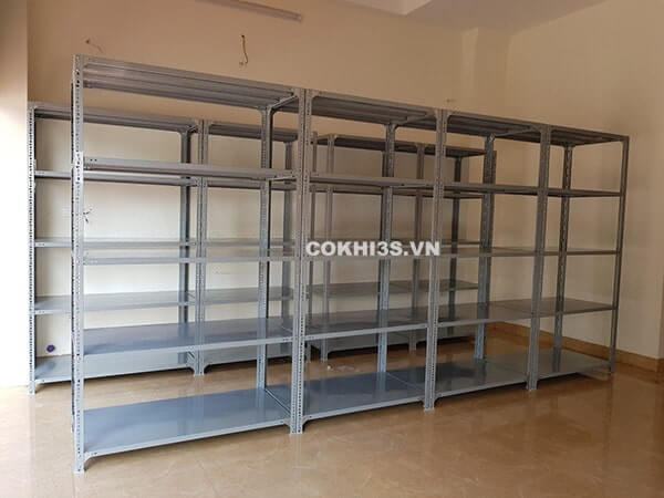 Kệ kho hàng công nghiệp là gì? có những loại nào 3 giá để hàng trong kho