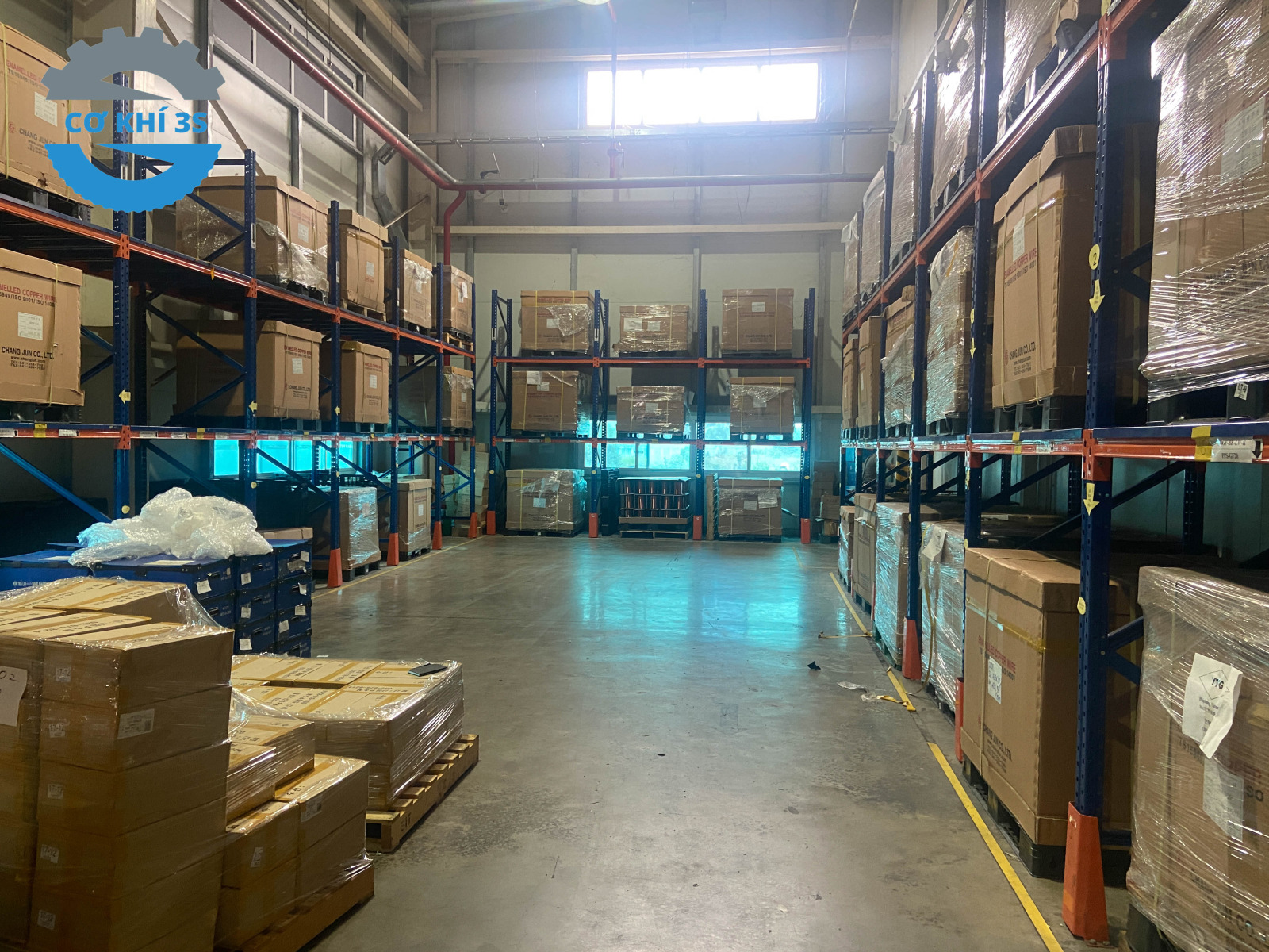 Kệ kho hàng công nghiệp là gì? có những loại nào 8 Kệ con lăn (FLOW CARTON RACKS)