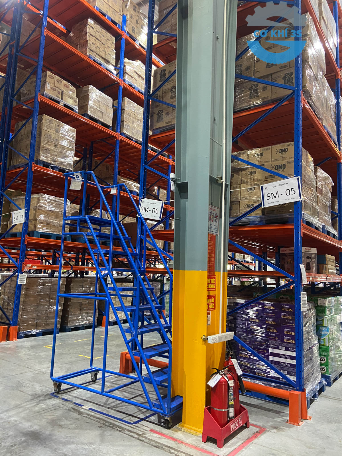 ke hang nang san thuong mai shopeee 6