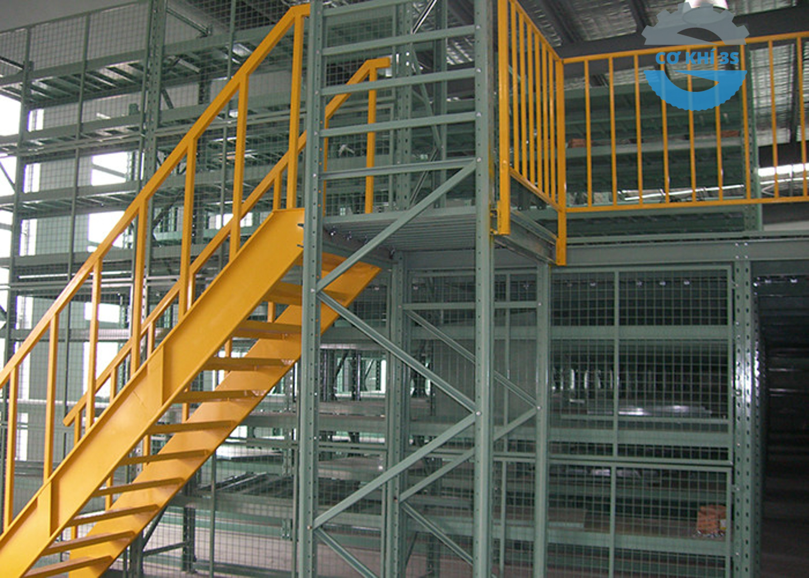 Tìm hiểu chi tiết về kệ sàn, kệ sàn mezzanine (hay còn gọi là tầng lửng) 22 ke san lung thap 2.