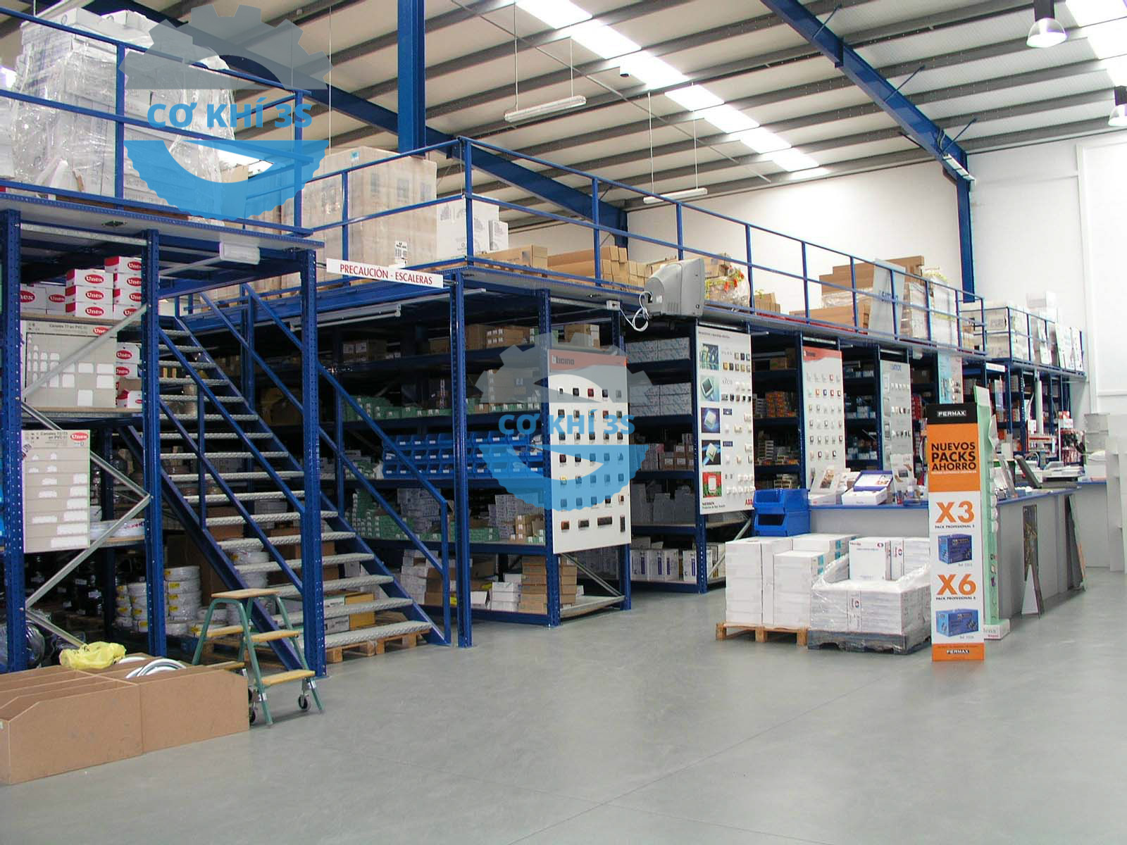 khung thep nha gac lung