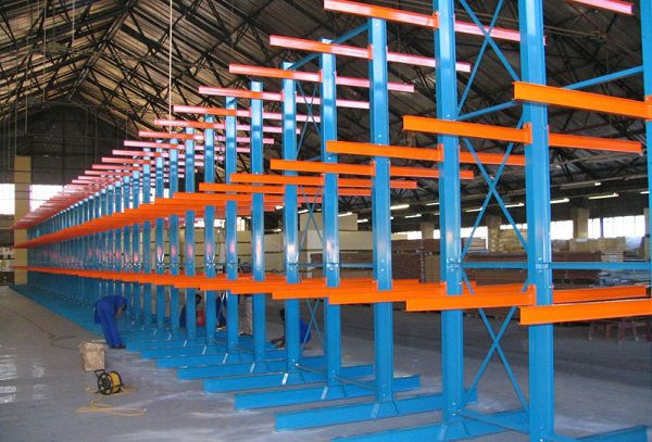 Ứng Dụng Kệ Cantilever Trong Đời Sống 4 ung dung ke cantilever trong doi song.